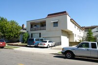 1150 N Louise St Apartments