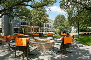 Metro Midtown Apartments