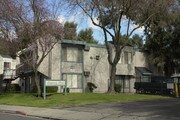 Regency Park Apartments
