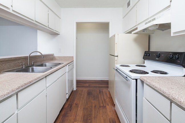 Tuscana Apartments