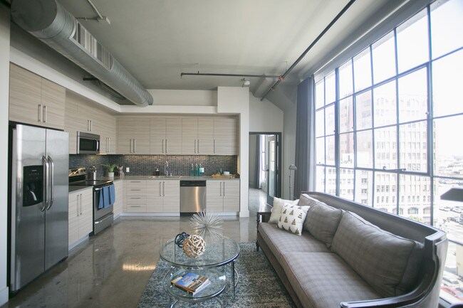 Maxfield Lofts Apartments