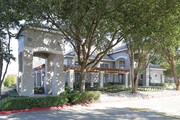 Wyndsor Court Apartments