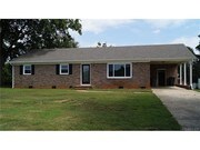 3 Bedroom Single-Family Home for Rent $1000