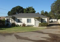 125-135 Anacapa Dr Apartments