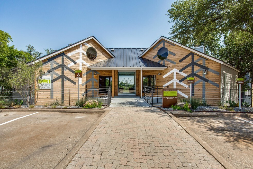 Dryden Apartments Arlington, TX Apartments