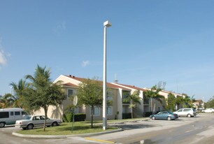 Pembroke Villas Apartments