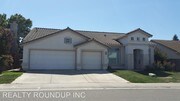 Single-Family Home for Rent $1825