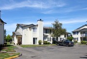 Mallard Pointe at Riverbend Apartments