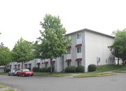Courtside Apartment Homes