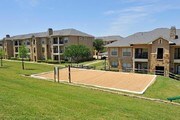 El Lago Apartments