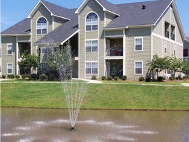 Twin Oaks Apartments