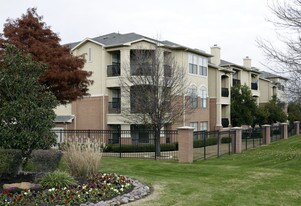 The Barons Apartments
