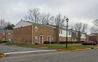 Mallard Cove Apartments