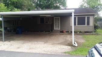 3 Bedroom Single-Family Home for Rent $1200