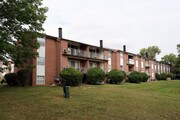 Pickwick East Apartments