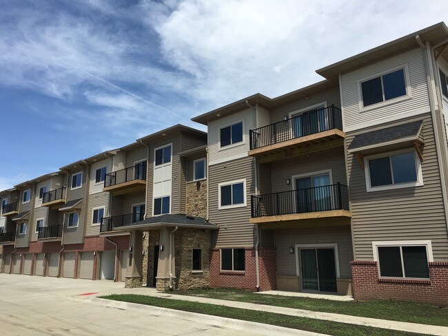 Cascades at Jordan Creek - Phase I Apartments
