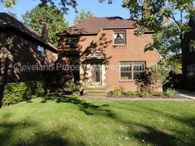 3 Bedroom Single-Family Home for Rent $1650