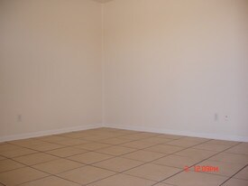 2618 10th Ave Canyon TX Apartments