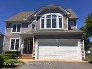 5 Bedroom Single-Family Home for Rent $2600