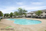 Brentwood Lake Apartments