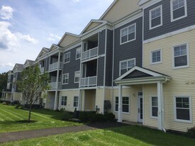 Broadleaf Boulevard Apartments