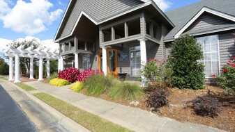 Peppertree Apartments