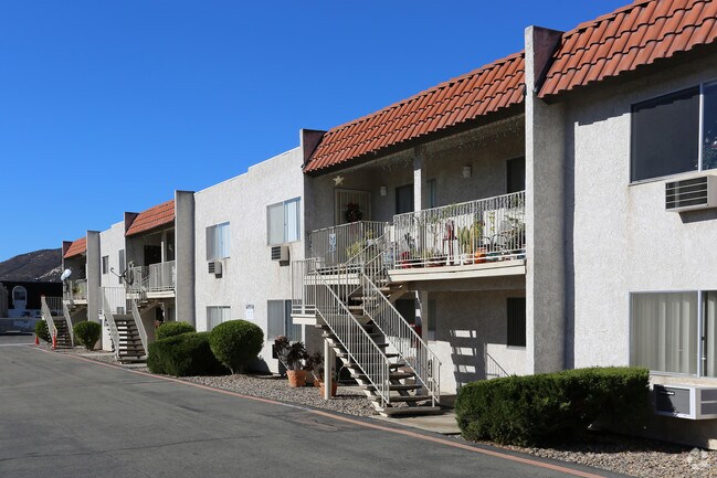 Oak Knoll Apartments Poway Oak Knoll Apartments Poway