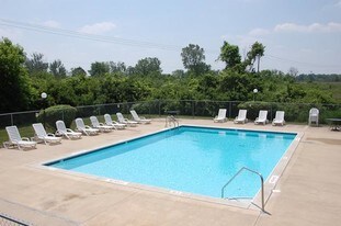 Bridgewood Apartments
