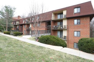 Fairway Park Apartments & Townhomes