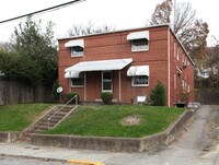 1622 Clay Ave Apartments