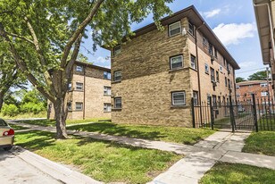 14015-14127 S Tracy Ave Apartments