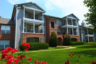 Somerset Oaks Apartments