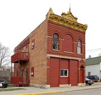 204 Railroad Ave Apartments