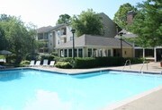 1070 Main Apartments
