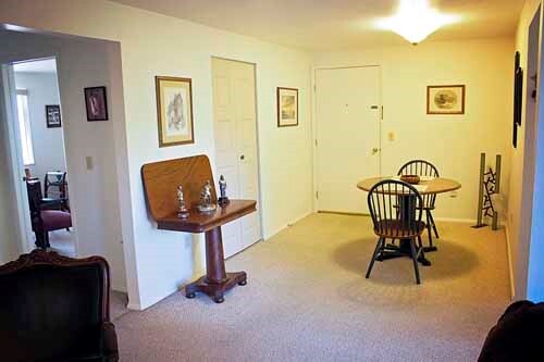 Maple Knoll Apartments Rentals Johnstown, NY