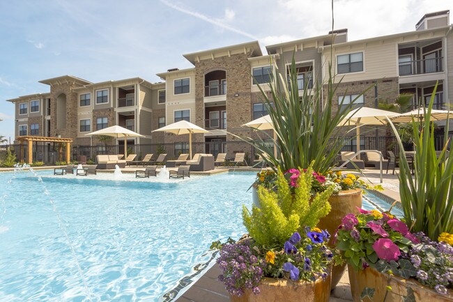 VUE Kingsland Apartments
