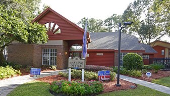 Deerfield Apartments
