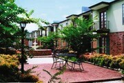 Fontainbleu Terrace Apartments