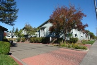Vintage Pointe Apartments