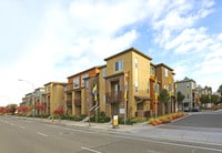 Centered on Capitol Apartments