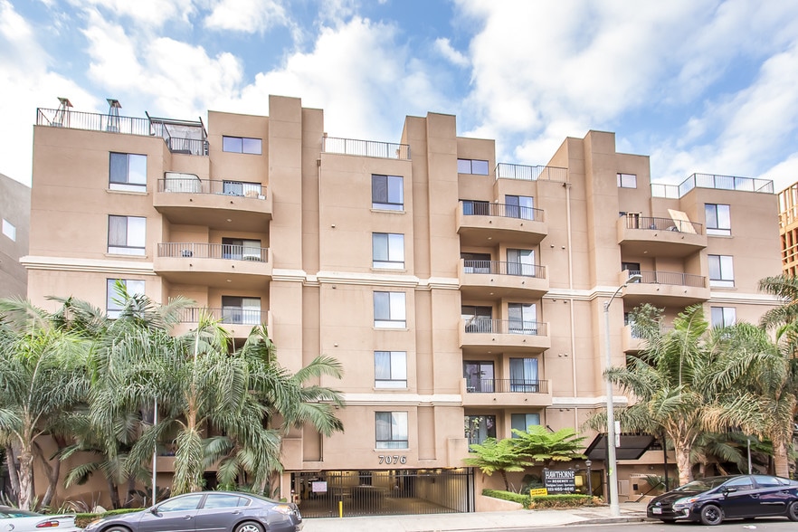 Hawthorne Regency Luxury Apartments Rentals Los Angeles, CA