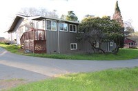 West Petaluma Units Apartments