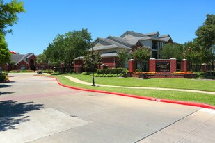 Camden Sugar Grove Apartments