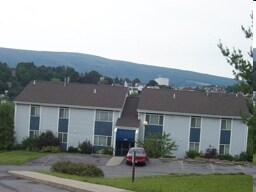 College Park Apartments