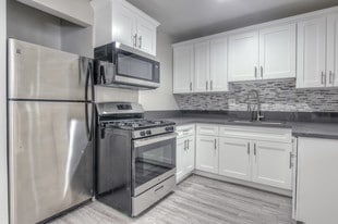 Kenmore Commons Apartments