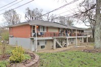 Woodridge Manor Apartments