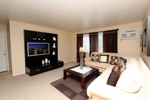 Riverstone Apartments