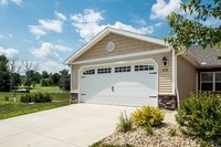 Building Photo - White Oaks Landing Apartamentos in Dayton, Ohio