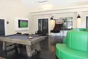 The U Raleigh - Student Housing Apartments