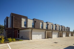 5705 Avery Island Ave Apartments